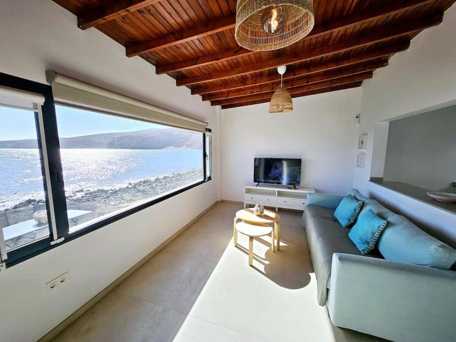 Casa Playa Quemada Junto Al Mar Villa Luaran gambar