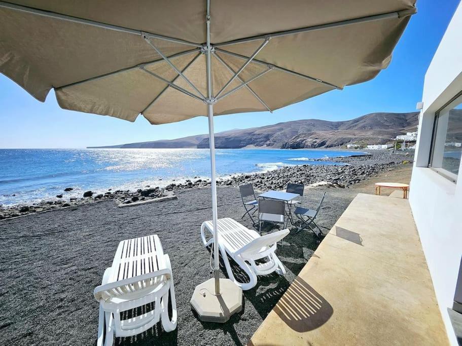 Casa Playa Quemada Junto Al Mar Villa Luaran gambar