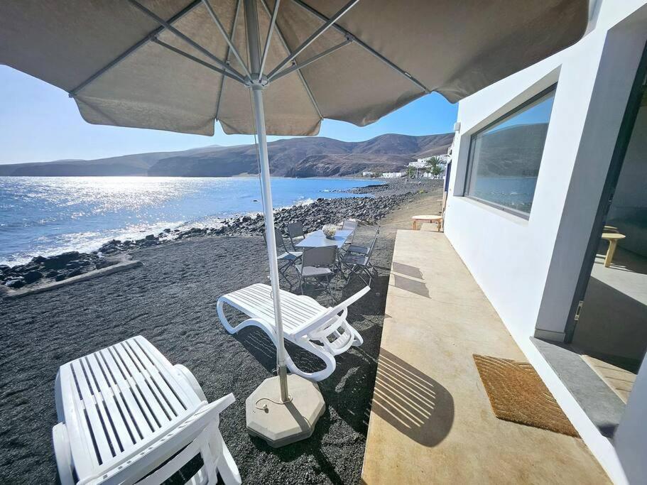 Casa Playa Quemada Junto Al Mar Villa Luaran gambar